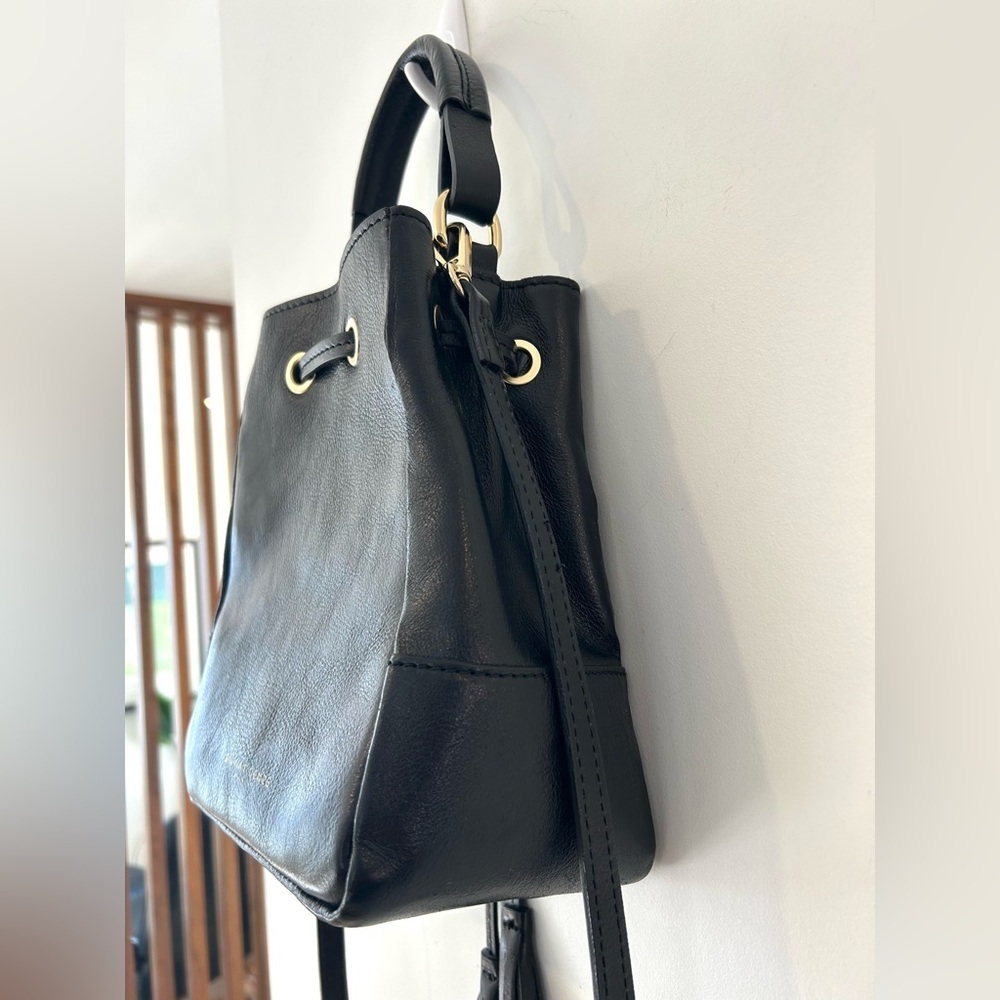 DIVINA FIRENZE Black Leather Tassel Bucket Bag | Small/Mini | Made in Italy - Picture 5 of 9